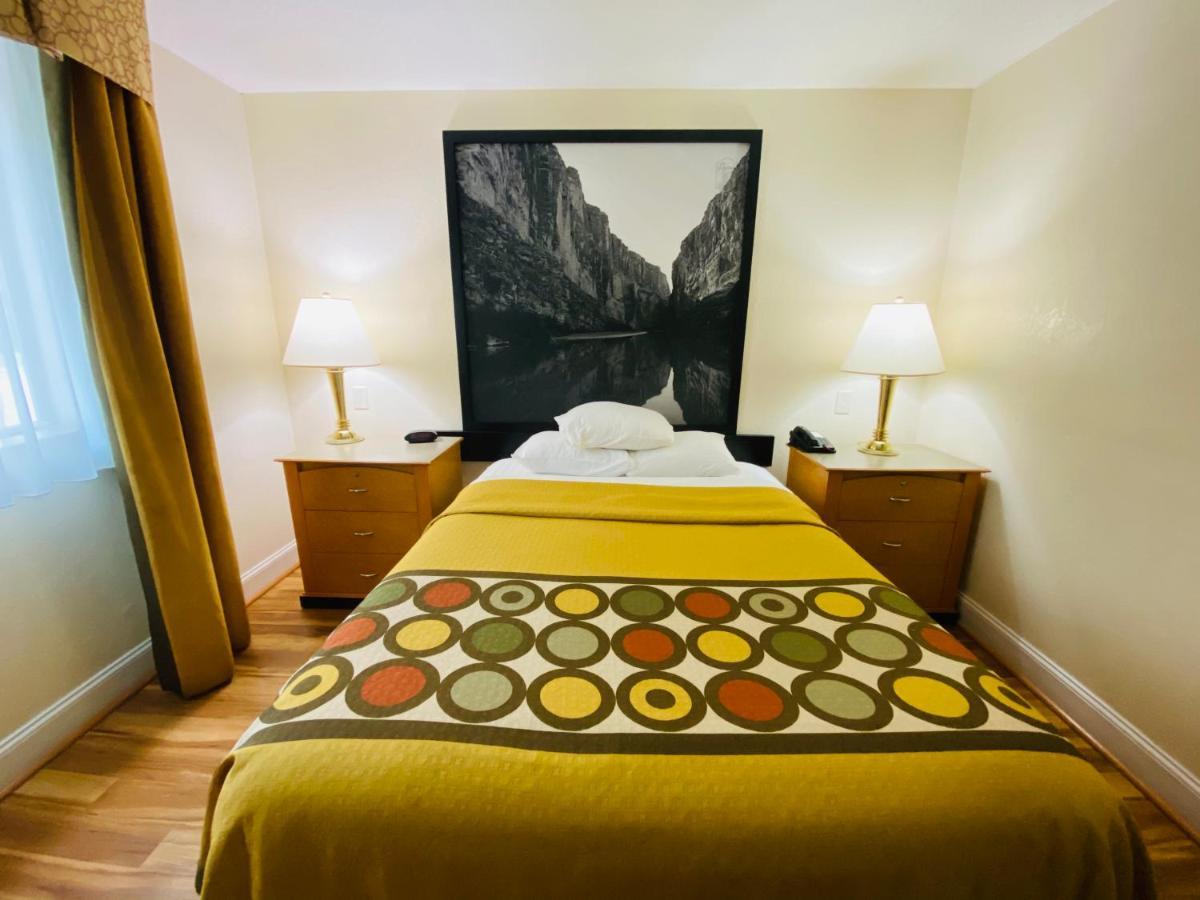 ซูเปอร์ 8 บาย วินด์แฮม แอนเดอร์สัน/เคลมสัน แอเรีย Motel ภายนอก รูปภาพ