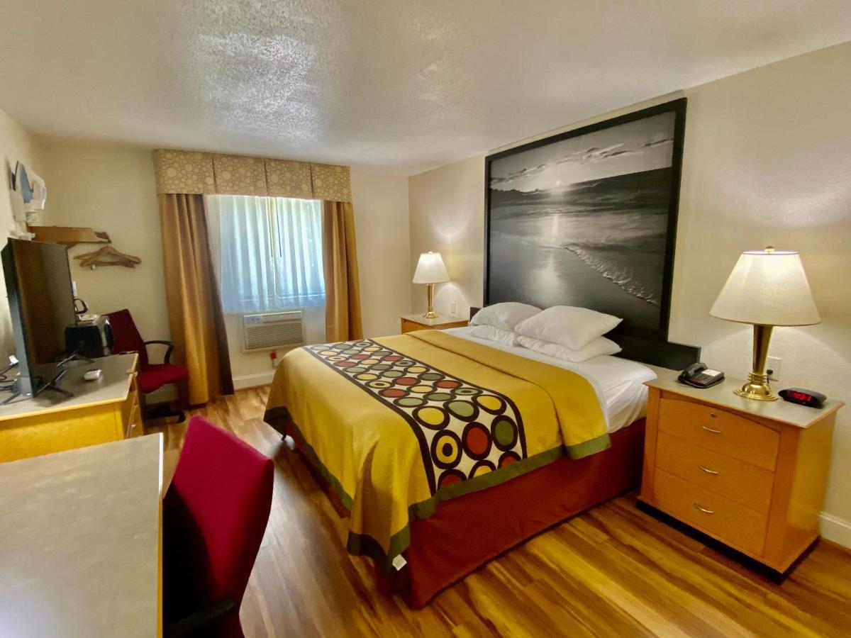 ซูเปอร์ 8 บาย วินด์แฮม แอนเดอร์สัน/เคลมสัน แอเรีย Motel ภายนอก รูปภาพ