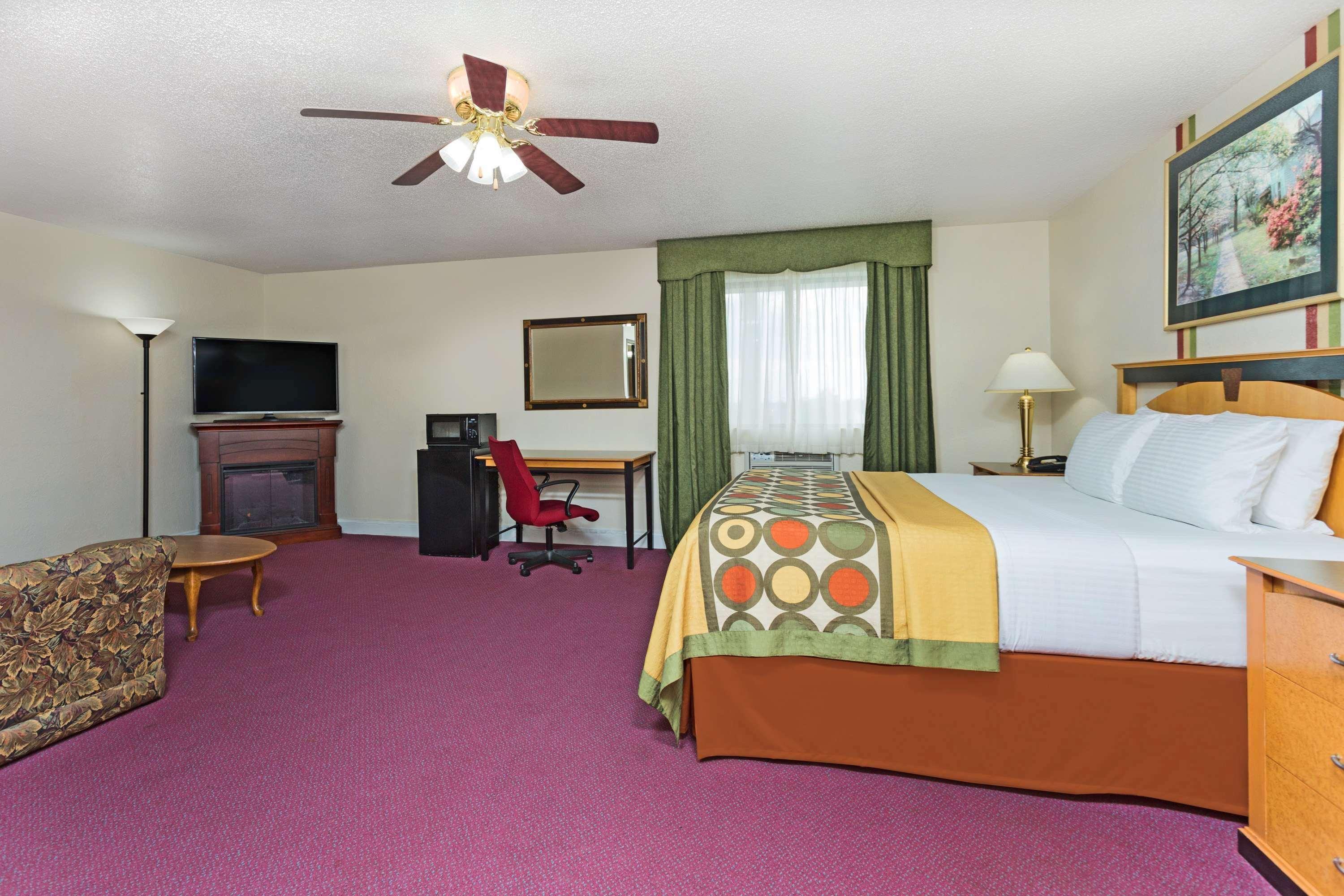 ซูเปอร์ 8 บาย วินด์แฮม แอนเดอร์สัน/เคลมสัน แอเรีย Motel ภายนอก รูปภาพ