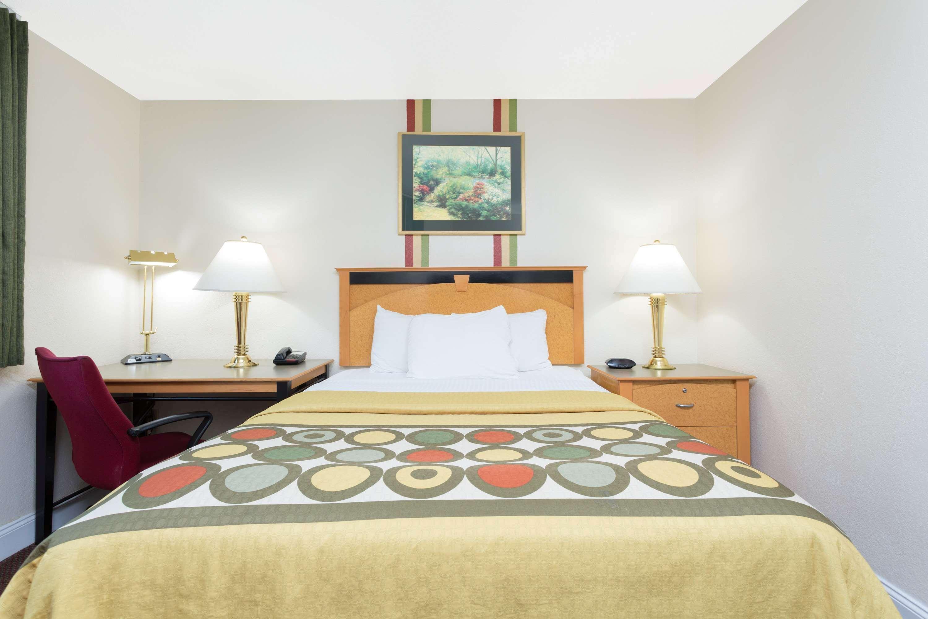 ซูเปอร์ 8 บาย วินด์แฮม แอนเดอร์สัน/เคลมสัน แอเรีย Motel ภายนอก รูปภาพ